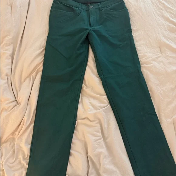 Men’s Lululemon Forest Green Straight Leg Pants - Picture 2 of 6